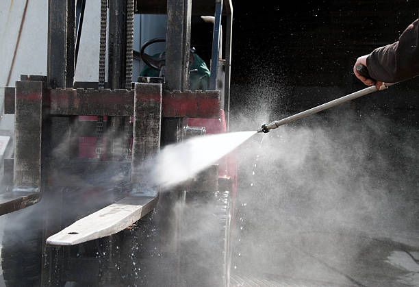 Garage Pressure Washing in Oconto Falls, WI